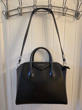 Givenchy Small Antigona Bag In Box Leather AND Matching Wallet